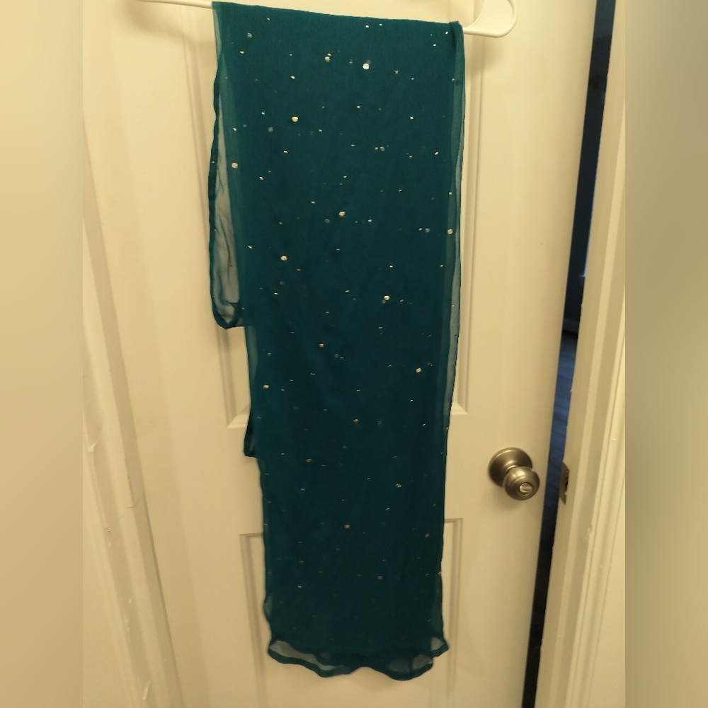 Green Kurti With Matching Dupatta - Picture 5 of 5
